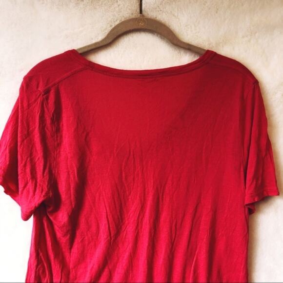 Club Monaco Red-Pink Soft V-Neck T-Shirt - Picture 5 of 7